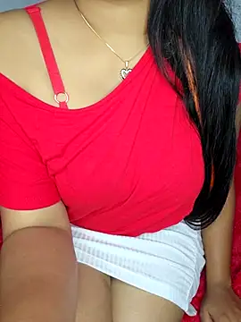 Snapshot of EarlyPrincess chatting on 11.28.25 EarlyPrincess online show from 11.28.25