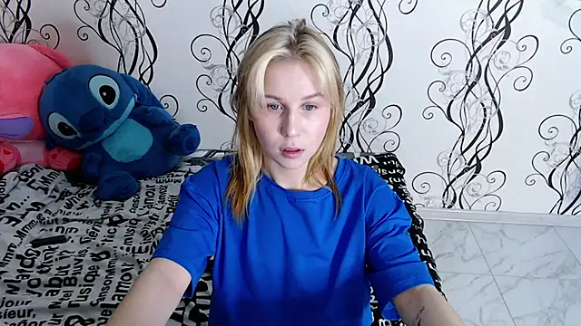 RoyAngela online show from 04.07.26