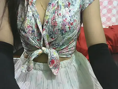 Snapshot of sheetal-sheetal95 chatting on 09.10.25 sheetal-sheetal95 online show from 09.10.25