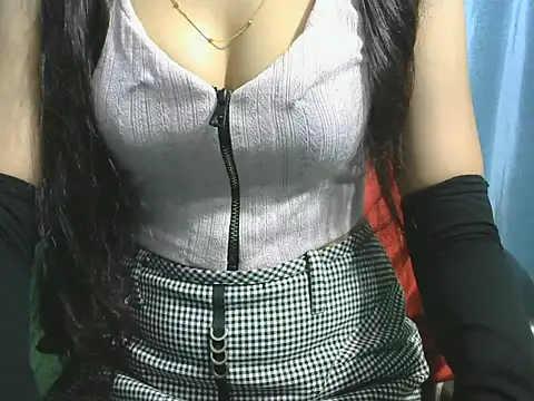 Snapshot of sheetal-sheetal95 chatting on 10.31.25 sheetal-sheetal95 online show from 10.31.25