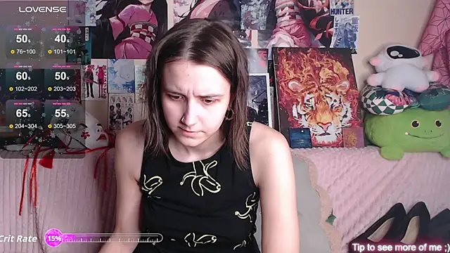 Snapshot of AliceChio chatting on 11.06.25 AliceChio online show from 11.06.25