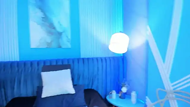 lizzievan online show from 10.08.25