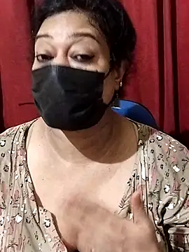 Snapshot of surekha-30 chatting on 06.19.26 surekha-30 online show from 06.19.26