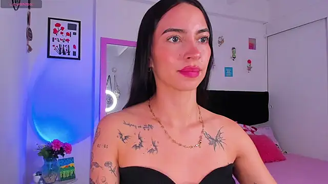 Snapshot of Aryane_art_ chatting on 02.10.26 Aryane art online show from 02.10.26