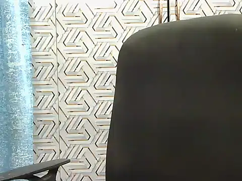 Tanvi Strip online show from 11.05.25