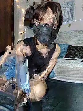 Snapshot of SinfulTemptation chatting on 11.08.25 SinfulTemptation online show from 11.08.25