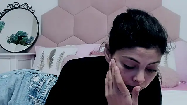 Snapshot of LadyLiia chatting on 01.30.25 LadyLiia online show from 01.30.25