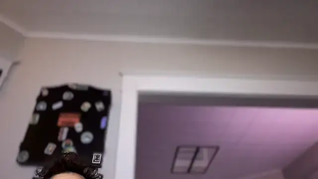 Snapshot of VeeJay48826 chatting on 09.11.25 VeeJay48826 online show from 09.11.25