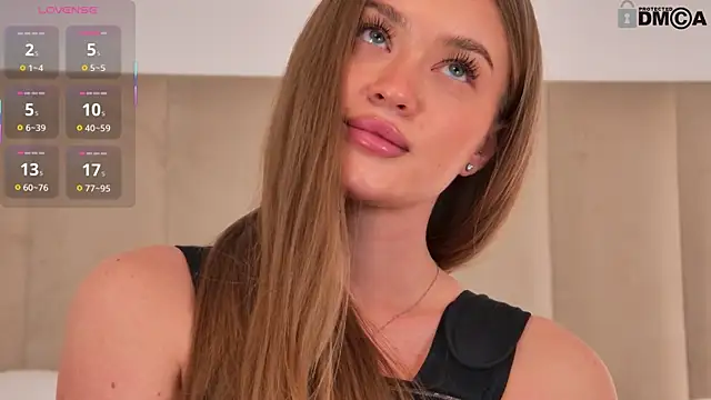 SkylarVoxx online show from 12.02.25