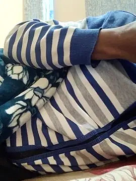 INTERNATIONAL0001 online show from 11.14.25