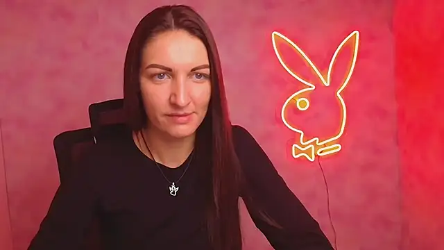 Aurora Loveu online show from 12.03.25