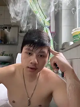 Snapshot of Kingpowerlittel chatting on 09.12.25 Kingpowerlittel online show from 09.12.25