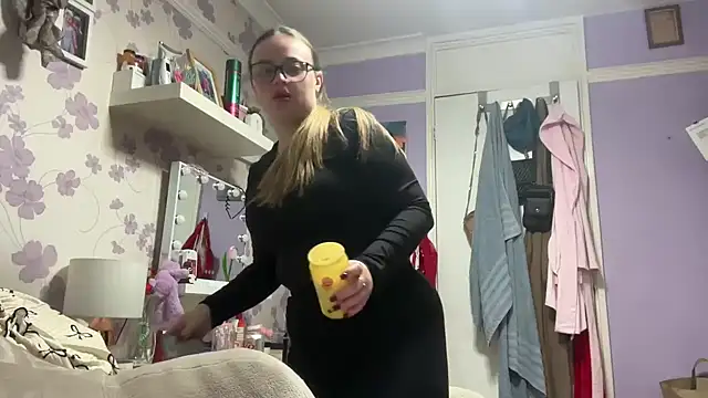 SexySashaxox online show from 02.02.26