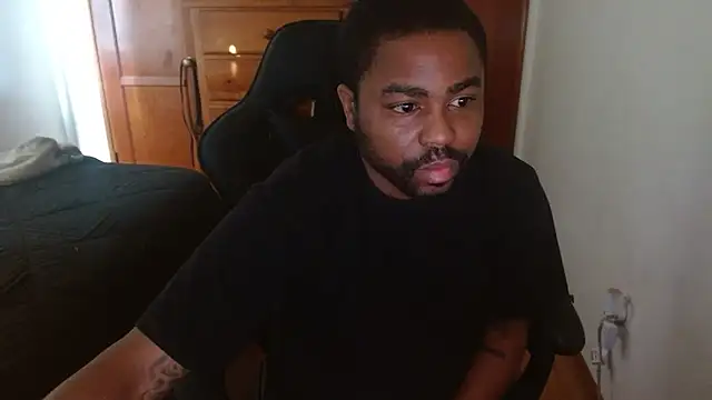 Breadwinnah online show from 10.29.25