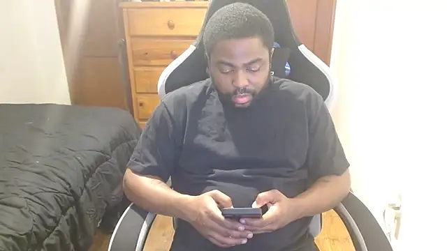 Breadwinnah online show from 11.16.25