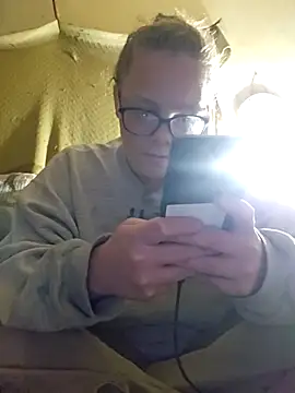 Snapshot of countrymomma chatting on 11.13.25 countrymomma online show from 11.13.25