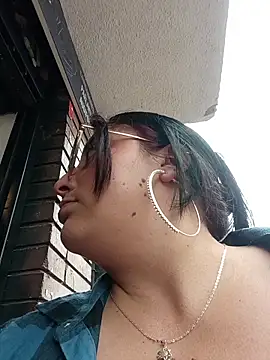 megan fox5 online show from 11.06.25