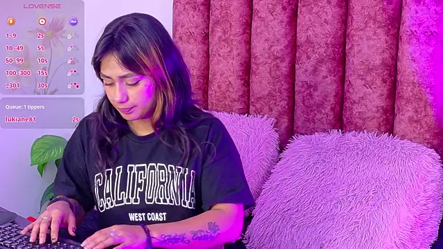 Conejita 420 online show from 11.29.25