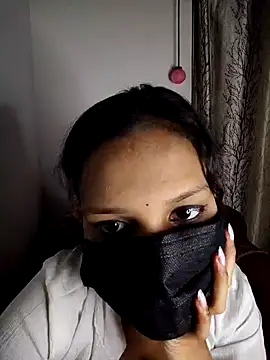 Snapshot of Pinkki-Age18 chatting on 01.14.26 Pinkki-Age18 online show from 01.14.26