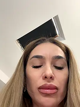 KaseyQuinn  online show from 10.05.25