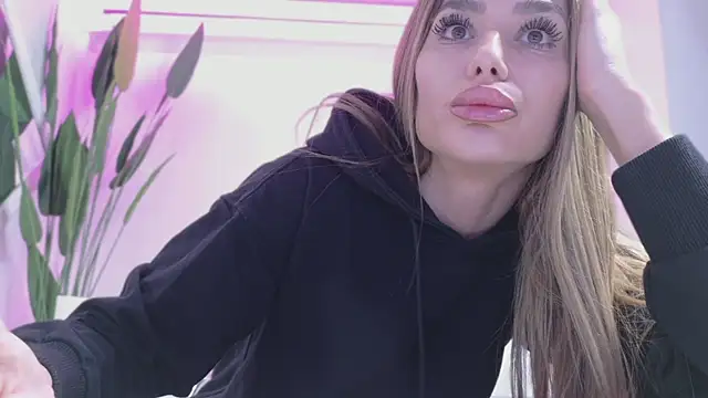 KaseyQuinn  online show from 05.14.26