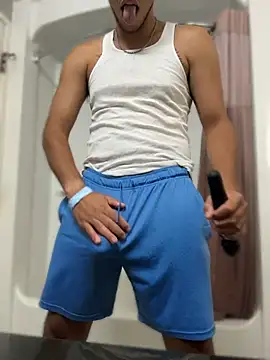 Snapshot of StrokingDaddy4 chatting on 06.19.26 StrokingDaddy4 online show from 06.19.26