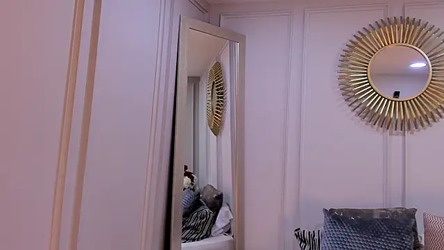 CharlotteBrownn  online show from 03.18.26