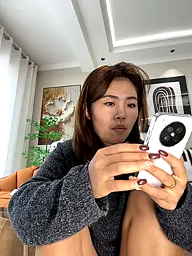 Snapshot of feifei_521 chatting on 10.23.25 feifei 521 online show from 10.23.25