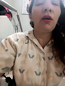 Snapshot of Luna_Naughty1 chatting on 10.20.25 Luna Naughty1 online show from 10.20.25