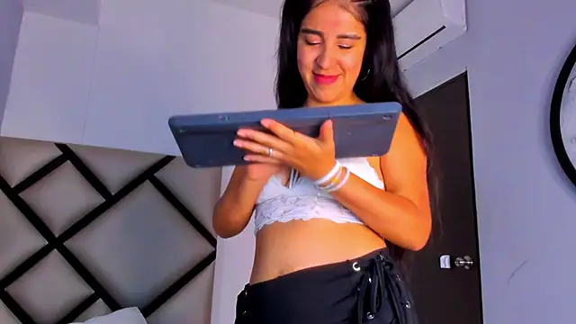 Lucy-23 online show from 03.27.26