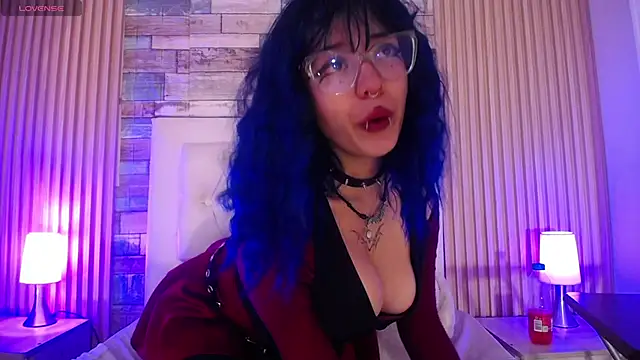 rihonna hs8 online show from 04.06.26