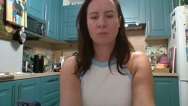 Snapshot of ALICAINWONDERLAND chatting on 12.01.25 ALICAINWONDERLAND online show from 12.01.25