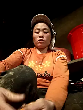 CoMay003 online show from 10.26.25