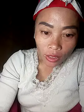 CoMay003 online show from 11.02.25