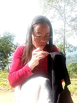 CoMay003 online show from 11.24.25