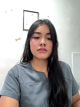 Snapshot of Mariaotalvaro chatting on 10.11.25 Mariaotalvaro online show from 10.11.25