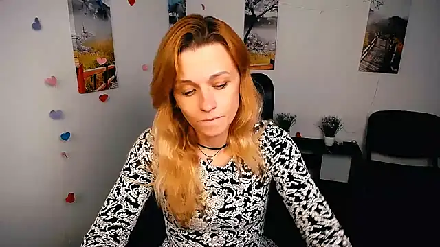 PeppyMia online show from 11.13.25