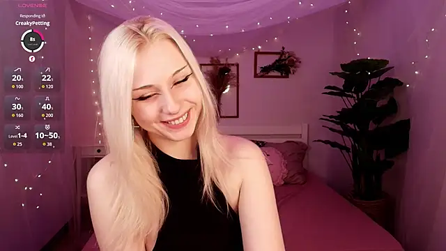 Snapshot of CatEyePro chatting on 03.02.26 CatEyePro online show from 03.02.26