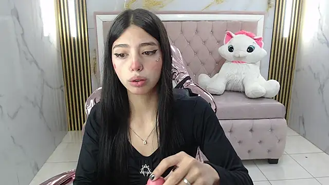 Snapshot of alehp_rose_s chatting on 03.17.26 alehp rose s online show from 03.17.26