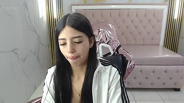 Snapshot of alehp_rose_s chatting on 04.08.26 alehp rose s online show from 04.08.26