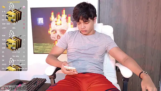 an drew18 online show from 11.09.25