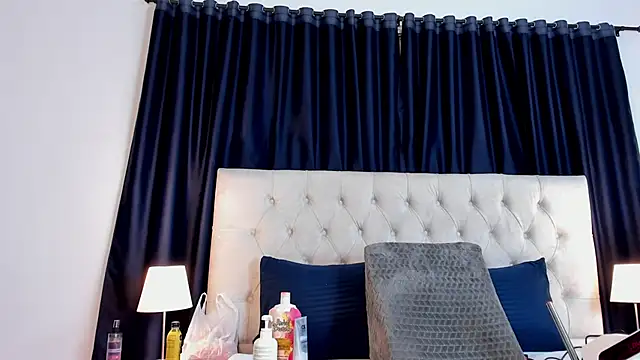 cristhi esterling online show from 10.23.25