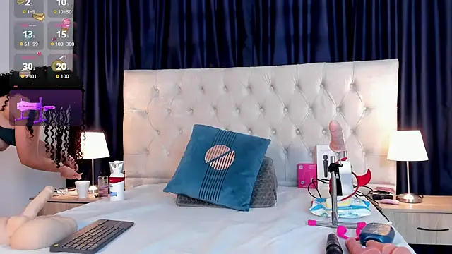 cristhi esterling online show from 11.20.25