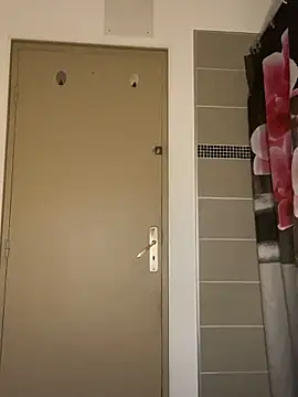 Snapshot of dasilva_elsa21 chatting on 11.23.25 dasilva elsa21 online show from 11.23.25