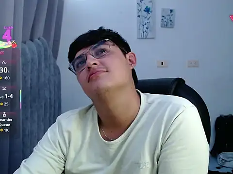 yesitwink  online show from 03.21.26