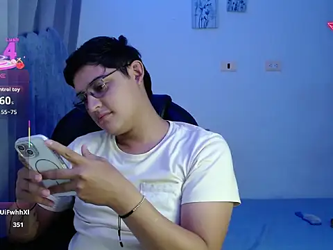 yesitwink  online show from 03.25.26