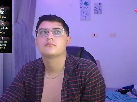 yesitwink  online show from 04.30.26