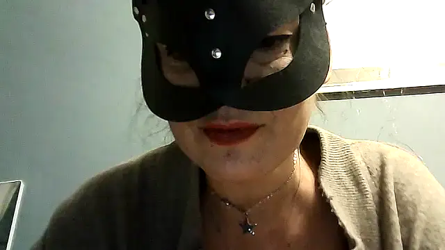 vanitafalcao online show from 11.11.25