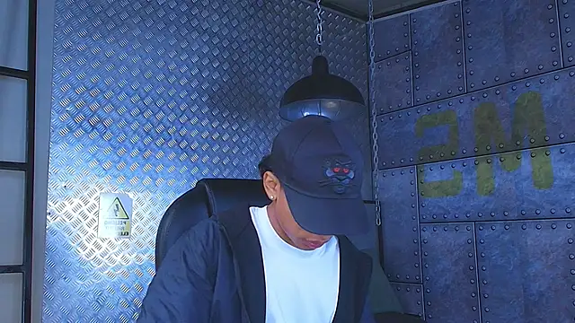 AlanCutee online show from 10.30.25