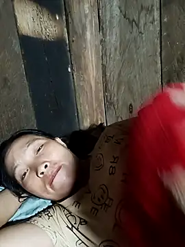 Snapshot of Tamy_20 chatting on 10.16.25 Tamy 20 online show from 10.16.25